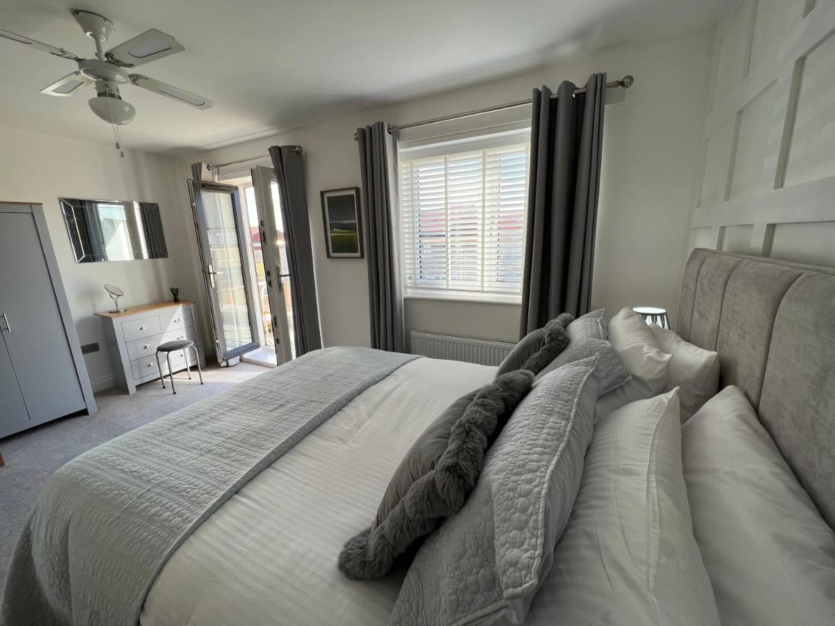 Dairy Cottage Уитби Экстерьер фото
